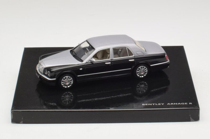 Bentley Arnage R Silber Minichamps 1:43 Bentley Arnage R Silber Minichamps 1:43 BL387 Metall