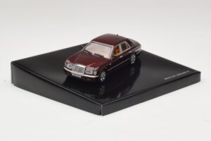 Bentley Arnage R Sunset Red Minichamps 1:43 BL330 Metall — Bild 2 von 4