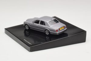 Bentley Arnage T Silver Tempest Minichamps 1:43 BL326 Metall — Bild 3 von 4