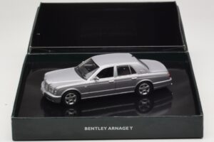 Bentley Arnage T Silver Tempest Minichamps 1:43 BL326 Metall — Bild 4 von 4