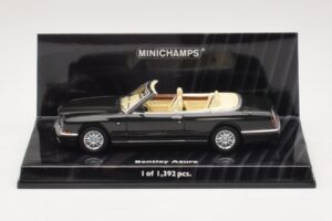 Bentley Azure Schwarz Minichamps 1:43 436139930 Metall