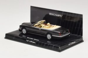 Bentley Azure Schwarz Minichamps 1:43 436139930 Metall — Bild 3 von 4