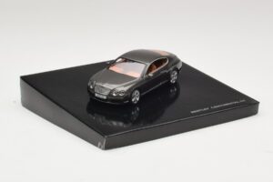 Bentley Continental GT Cypress Green Minichamps 1:43 BL312 Metall — Bild 2 von 4