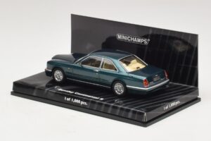 Bentley Continental R Grün Metallic Minichamps 1:43 436139921 Metall — Bild 3 von 4