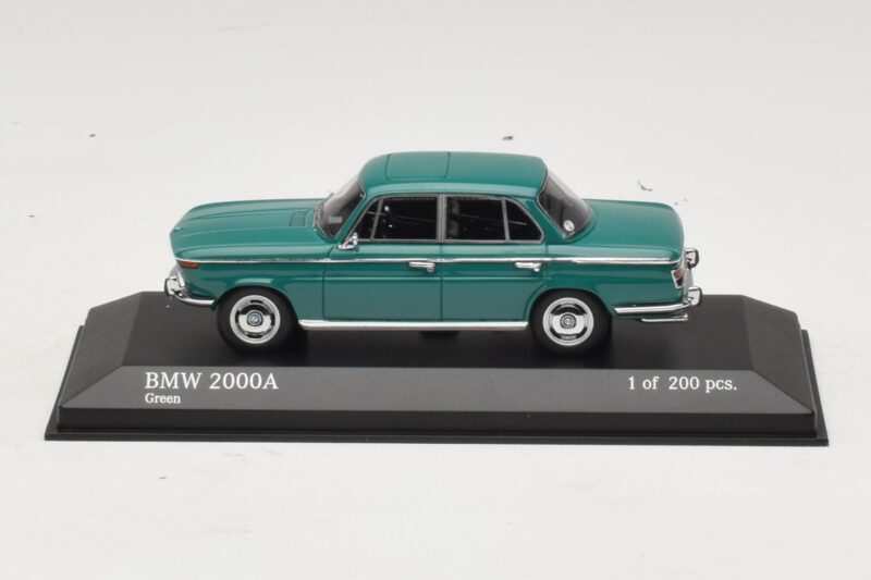 BMW 2000A Grün Minichamps 1:43 437023001 Metall