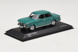 BMW 2000A Grün Minichamps 1:43 437023001 Metall — Bild 2 von 4