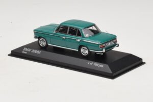BMW 2000A Grün Minichamps 1:43 437023001 Metall — Bild 3 von 4