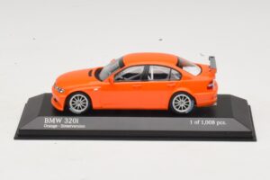 BMW 320i E46 Straßenversion Orange Minichamps 1:43 400052400 Metall