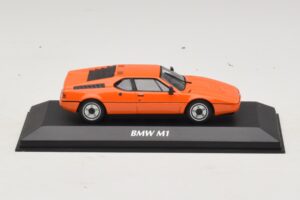 BMW M1 Orange Maxichamps 1:43 940025020 Metall