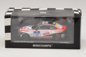 BMW M235i Team Mathol Racing #311 Scherfeld / Duve 24 Hours of Nurburgring 2015 Minichamps 1:43 437152511 Metall — Bild 4 von 4