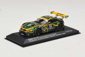 BMW Z4 GT3 Saudi Falcons #12 Al Faisal / Binladen 24 Hours of Dubai 2013 Minichamps 1:43 437132412 Metall — Bild 2 von 4
