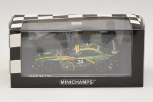 BMW Z4 GT3 Saudi Falcons #24 Al Faisal / Binladen 24 Hours of Dubai 2013 Minichamps 1:43 437132424 Metall — Bild 4 von 4