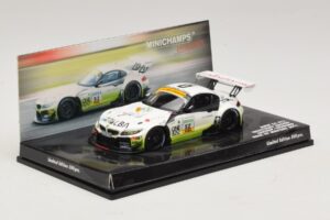 BMW Z4 GT3 Westcoast Racing #52 F. Lestrup ADAC GT Masters 2011 Minichamps 1:43 437112952 Metall — Bild 2 von 5
