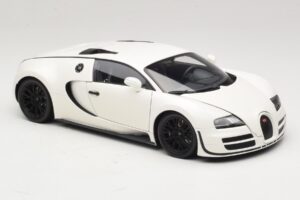 Bugatti Veyron Super Sport Weiß Minichamps 1:18 100110844 Metall — Bild 6 von 8