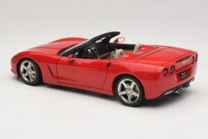Chevrolet Corvette C6 Cabriolet Rot AUTOart 1:18 71221 Metall — Bild 7 von 8