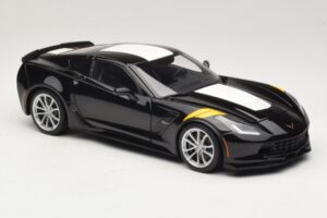 Chevrolet Corvette C7 Grand Sport Schwarz mit Weißen Streifen AUTOart 1:18 71273 Komposit — Bild 6 von 8