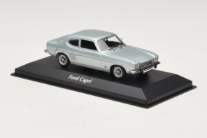 Ford Capri I Hellblau Metallic Maxichamps 1:43 940085501 Metall — Bild 3 von 4