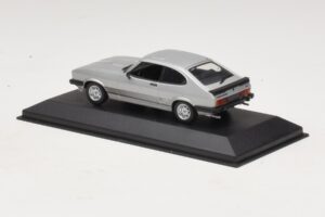 Ford Capri RS Mk1 Silber Minichamps 1:43 430085804 Metall — Bild 3 von 4