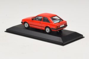 Ford Escort Mk3 3-Türer Rot Minichamps 1:43 400085000 Metall — Bild 3 von 4