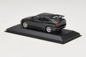 Ford Escort RS Cosworth Schwarz Metallic Minichamps 1:43 430082106 Metall — Bild 3 von 4