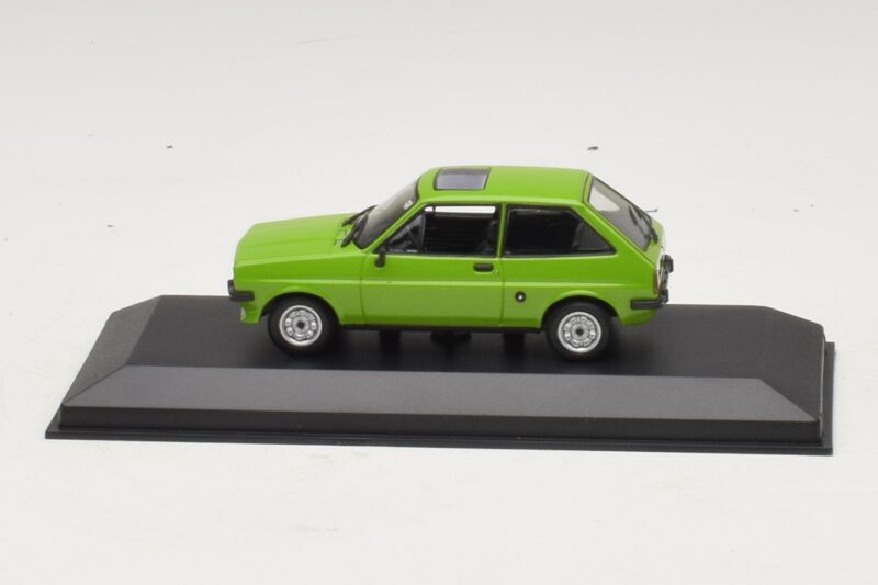 Ford Fiesta Mk1 Hellgrün Maxichamps 1:43 Ford Fiesta Mk1 Hellgrün Maxichamps 1:43 940085100 Metall