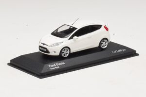 Ford Fiesta Mk6 Weiß Minichamps 1:43 400088002 Metall — Bild 2 von 4