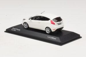 Ford Fiesta Mk6 Weiß Minichamps 1:43 400088002 Metall — Bild 3 von 4