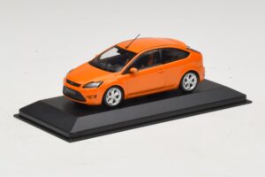 Ford Focus ST Mk2 Electric Orange Ersatzverpackung Minichamps 1:43 400087302-R1 Metall — Bild 2 von 4