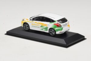 Ford Focus Technologiefahrzeug GTC Continental Schaeffler Minichamps 1:43 SCHAEFFLER001 Metall — Bild 3 von 4