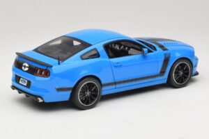 Ford Mustang Boss 302 S197 Blau Shelby Collectibles 1:18 25414S Metall — Bild 3 von 8