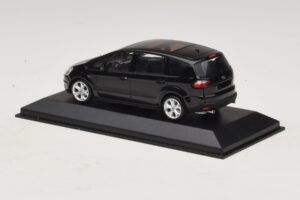Ford S-Max Schwarz Metallic Minichamps 1:43 400085400 Metall — Bild 3 von 4