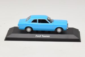 Ford Taunus TC Coupé Hellblau Maxichamps 1:43 940081301 Metall