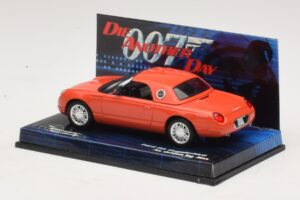 Ford Thunderbird Die Another Day Minichamps 1:43 045132 Metall — Bild 3 von 5