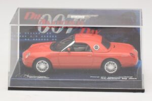 Ford Thunderbird Die Another Day Minichamps 1:43 045132 Metall — Bild 4 von 5