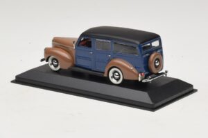 Ford V8 De Luxe Woody Station Wagon Braun Blau Minichamps 1:43 400082112 Metall — Bild 3 von 4