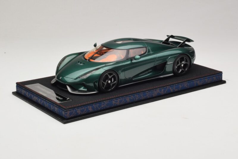 Koenigsegg Regera Grün Getöntes Carbon FrontiArt 1:18 AS010-110 Resin