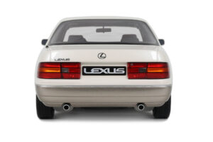 Lexus LS 400 XF10 Diamond White Pearl Otto 1:18 OT1277 Resin — Bild 5 von 5