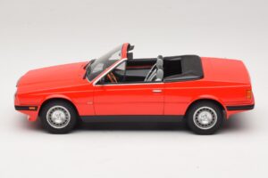 Maserati Biturbo Spyder Rot Minichamps 1:18 107123530 Resin — Bild 3 von 6