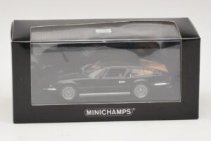 Maserati Indy Schwarz Minichamps 1:43 437123121 Metall — Bild 4 von 4