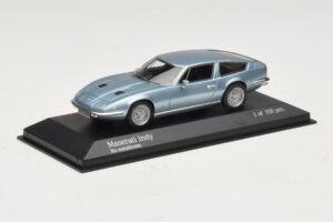 Maserati Indy Blue Metallic Minichamps 1:43 437123122 Metall — Bild 2 von 4