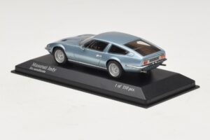 Maserati Indy Blue Metallic Minichamps 1:43 437123122 Metall — Bild 3 von 4