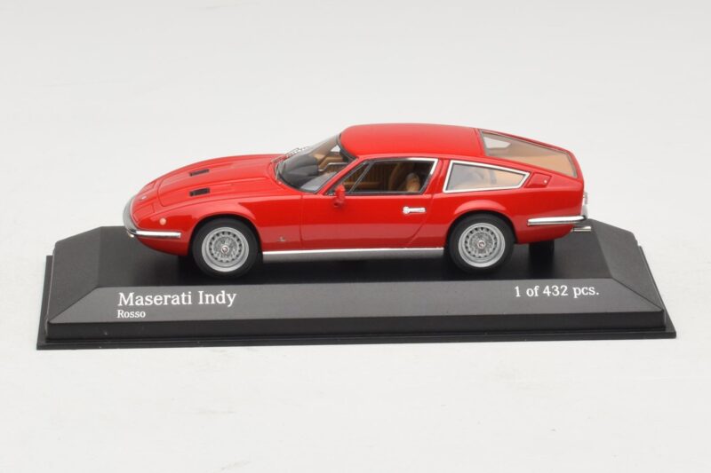 Maserati Indy Rot Minichamps 1:43 437123120 Metall