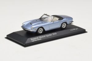 Maserati Mistral Spyder Light Blue Metallic Minichamps 1:43 437123432 Metall — Bild 2 von 4