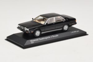 Maserati Quattroporte III Royale Schwarz Minichamps 1:43 437123501 Metall — Bild 2 von 4