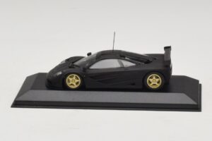McLaren F1 GTR Prototype Mattschwarz Mit Goldenen Felgen Minichamps 1:43 MCLAREN008 Metall — Bild 3 von 4