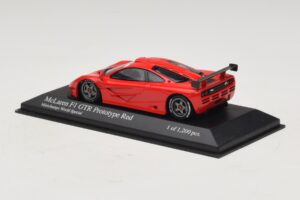 McLaren F1 GTR Prototype World Special Rot Minichamps 1:43 MCLAREN007 Metall — Bild 2 von 4