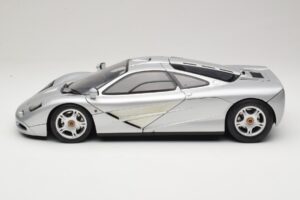 McLaren F1 Silber Minichamps 1:12 530133123 Metall — Bild 4 von 8