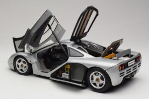 McLaren F1 Silber Minichamps 1:12 530133123 Metall — Bild 5 von 8