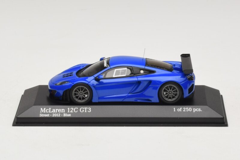 McLaren MP4-12C GT3 Street Blau Minichamps 1:43 437121397 Metall