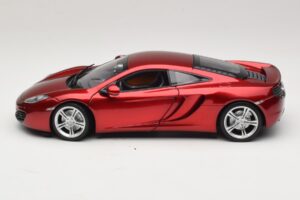 McLaren MP4-12C Rot Metallic Minichamps 1:18 110133022 Metall — Bild 4 von 8